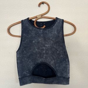 Athleta Aura Cut Out Sports Bra